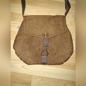 Waxed Canvas Crossbody Bag Satchel. Rachel Elise.